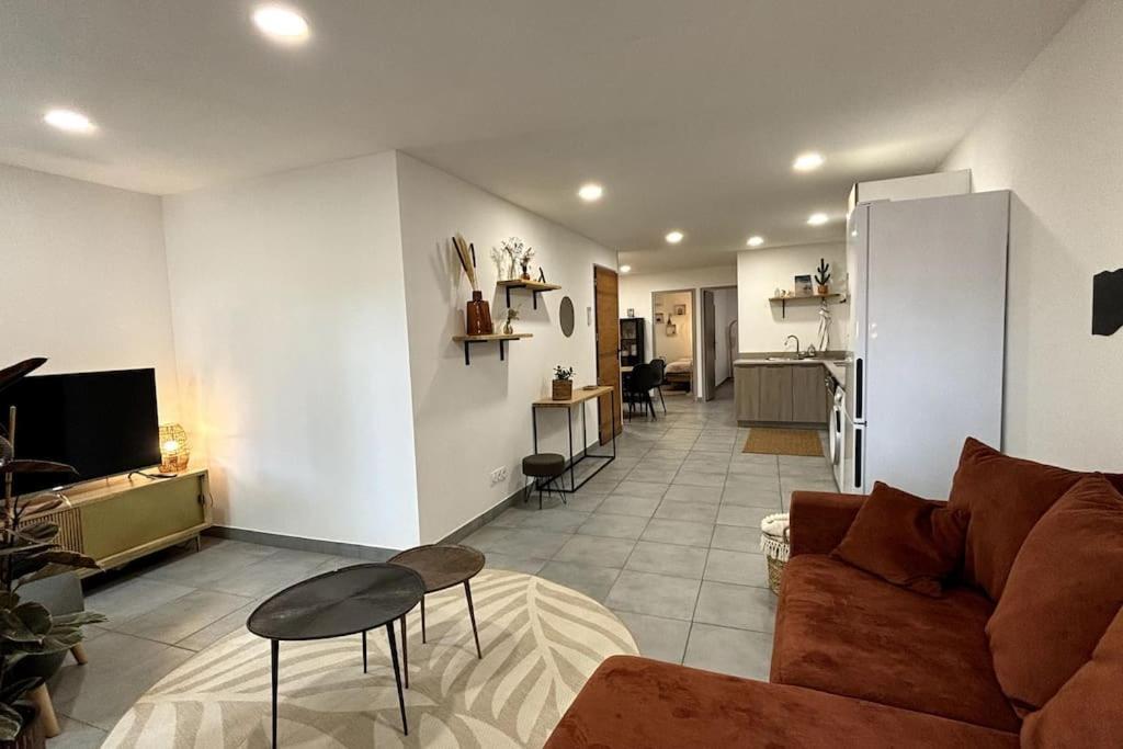 Tres Bel Appartement Climatise - Chez Tom Et Anna Bédoin Exteriör bild
