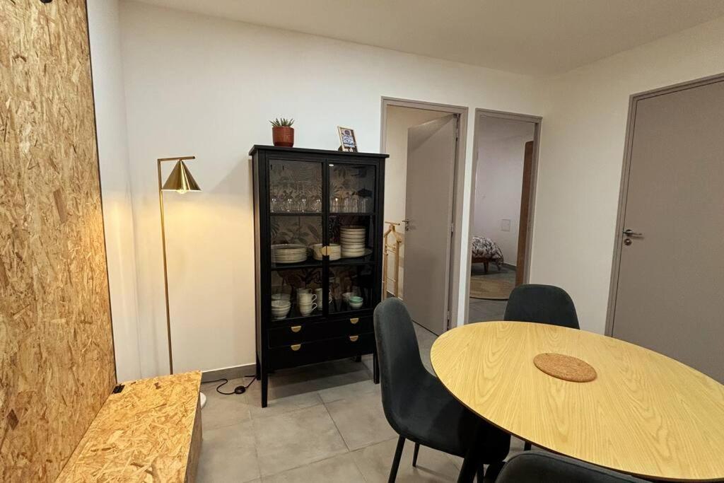 Tres Bel Appartement Climatise - Chez Tom Et Anna Bédoin Exteriör bild